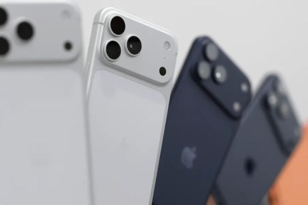 Secure Android phones vs secure iPhone features.